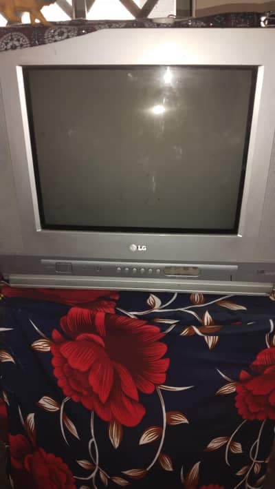 17 inches LG TV 4 sale 8k final rait