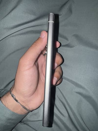 Samsung Mobile S24 Ultra Natural Titanium