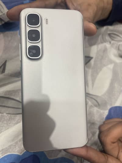 Infinix hot 60 Pro Plus