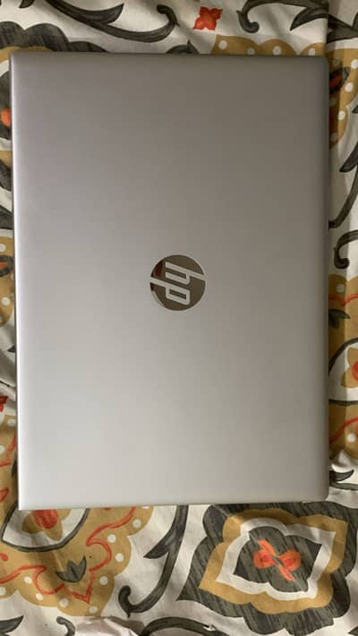 Hp laptop core i5 8gen