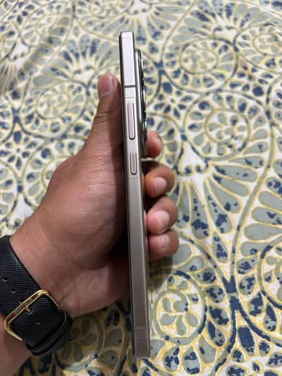 Infnix note 50 pro 12/256gb 9 months warrenty