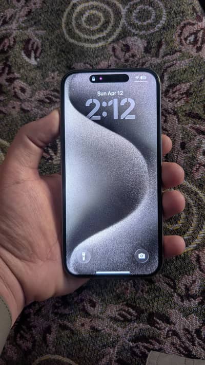 iPhone 15 pro 512 gb