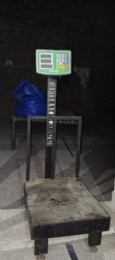 Weight Scale for Sale – Good Condition