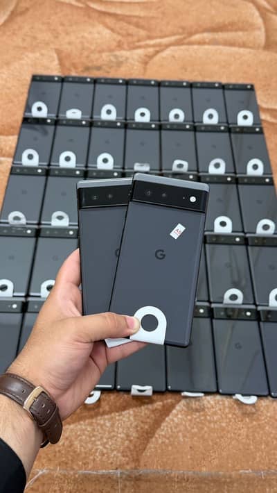 Google pixel 6 256gb. . 0 cycle count. . brand new sirf box Nhi aya
