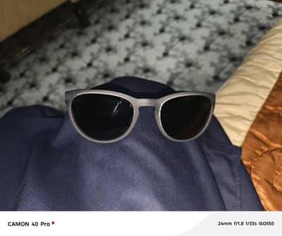 grey structure black mirror sport's glasses