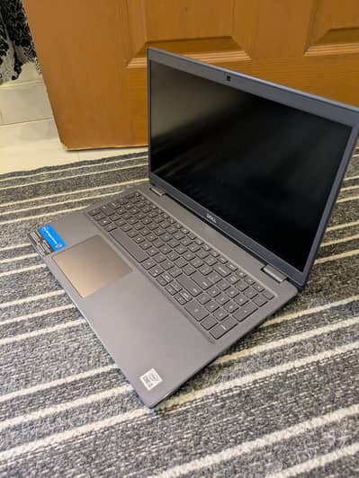 Dell 3510 core i3 10 generation