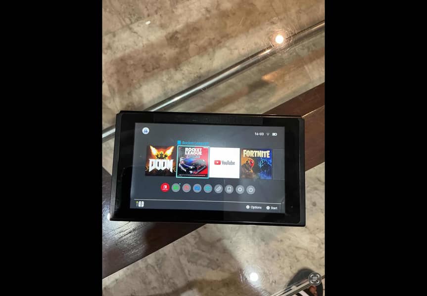 Nintendo Switch V2 (Regular) 1