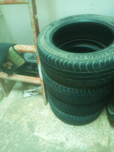 Tyre 16 (215/55/R16)