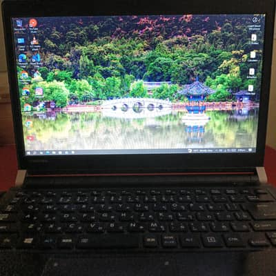 Toshiba Dynabook R 73/A PORTEGE R-30C Series 8/500