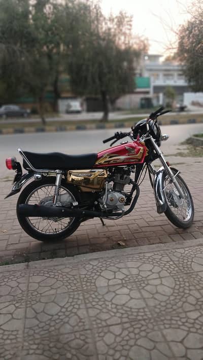 25/26 gold edation self start for sale