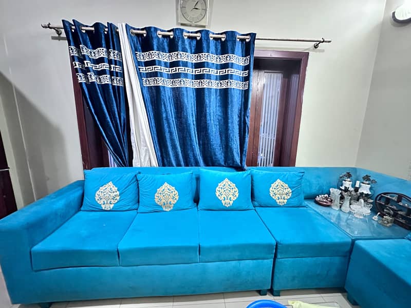 L-Shaped sofa 2