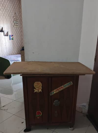 Iron stand heavy iron