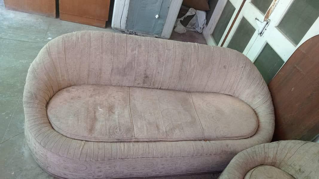 7/10 solid sofa set 0