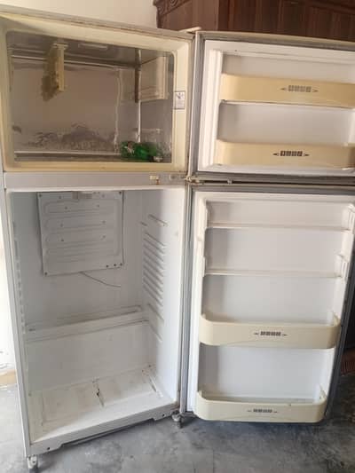 refrigerator for sale not in working