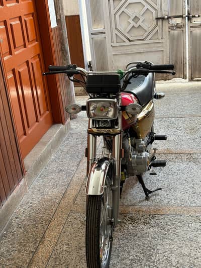 Honda CG125 Gold Edition Selfstart