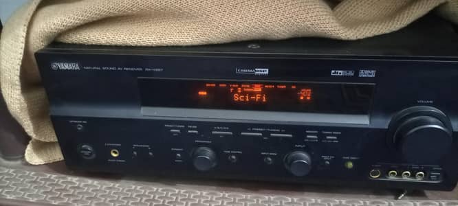 yamaha amp very good condishon