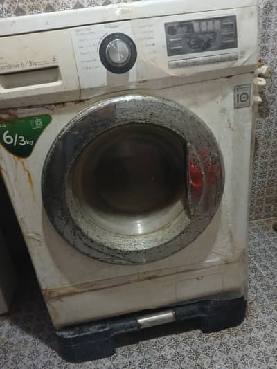 Fully Auto Washer & Dryer LG (Repair Needed)