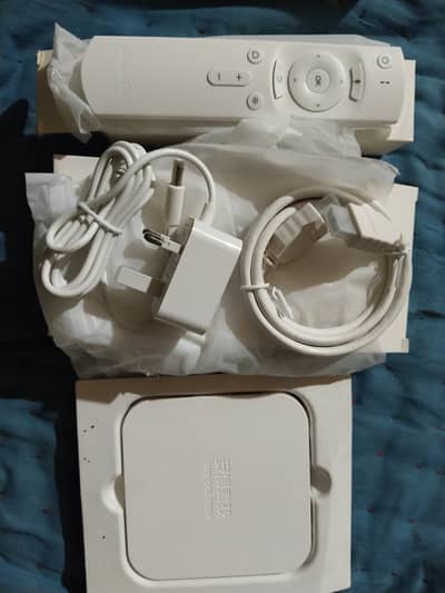 UBOX 9 Pro Max - 4GB RAM-64GB ROM - 6K Ultra HD Android TV Box