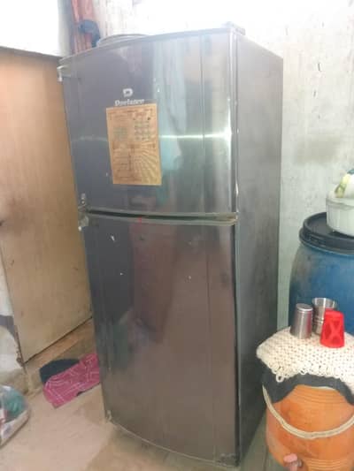 Refrigerator full size fridge