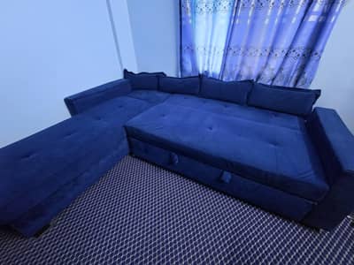 L-Shaped 3 Piece Sofa Cumbed || Just Like New