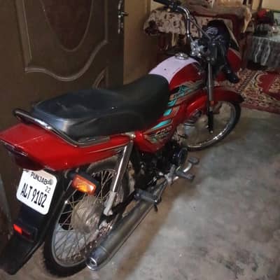 2022 model he 16000 kilometers Chali he