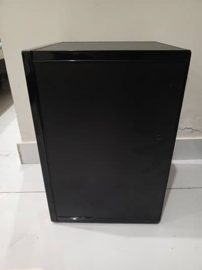 Custom Professional Cajon – Near Mint Condition – Barely Used