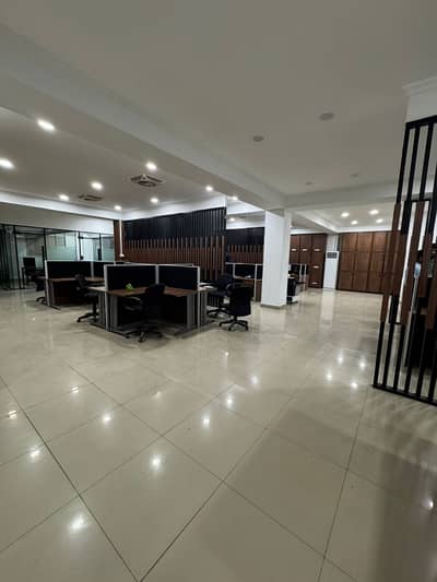 Furnished Office for Rent in Gulberg Main Road, Lahore | 2500 Sqft Office | IT Office | Ideal for Call Center | Software House | Company Office | Visa Consultancy | Study Abroad Office