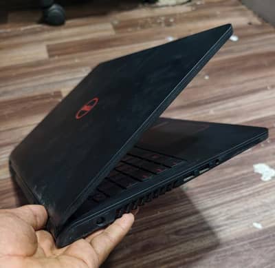 Laptop On Whole Sale