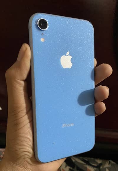 iPhone xr factory unlocked