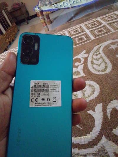 Infinix hot 12