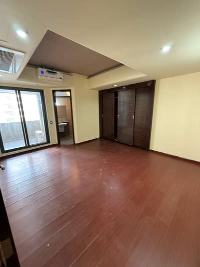 3Bedroom Half Terrace Apartment For Sale In Silver Oaks F-10 Markaz Islamabad