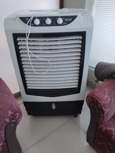 1 month use room cooler inverter