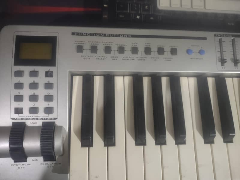 Evolution MK-449C USB MIDI Keyboard Controller 1