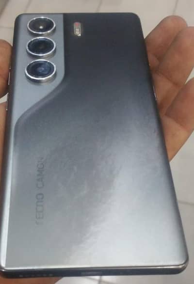 tacno camon 40 pro 8Rm 256gb PTA approved 10 by 10 condition