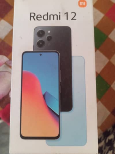 black colour 4/128   no open no repair with box Charger