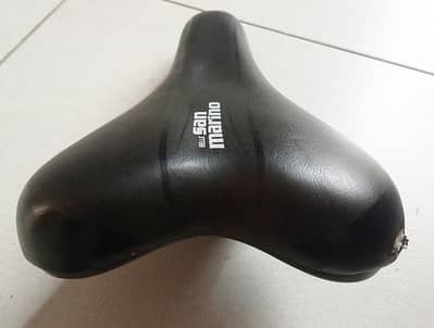 Bicycle seat in good condition