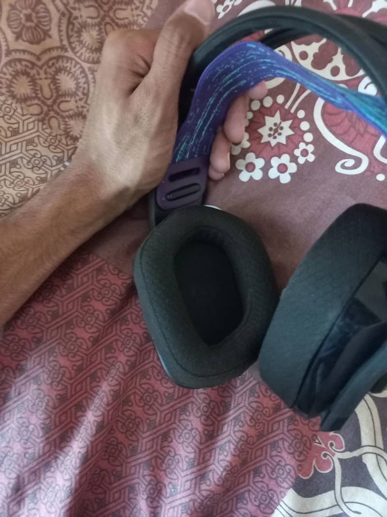 Logitech g535 lightspeed (wireless) 3