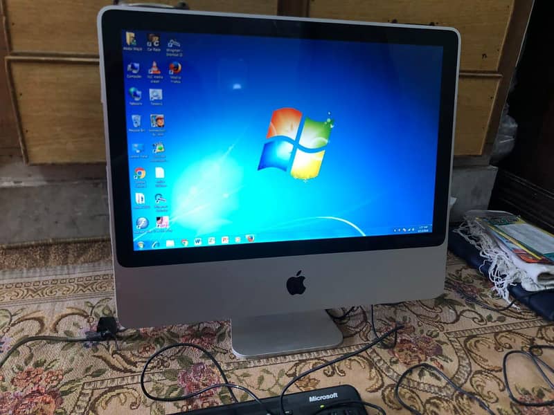 Apple iMAC computer system 2