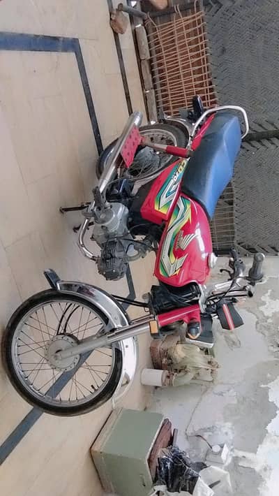 Honda cd70 in Good condition