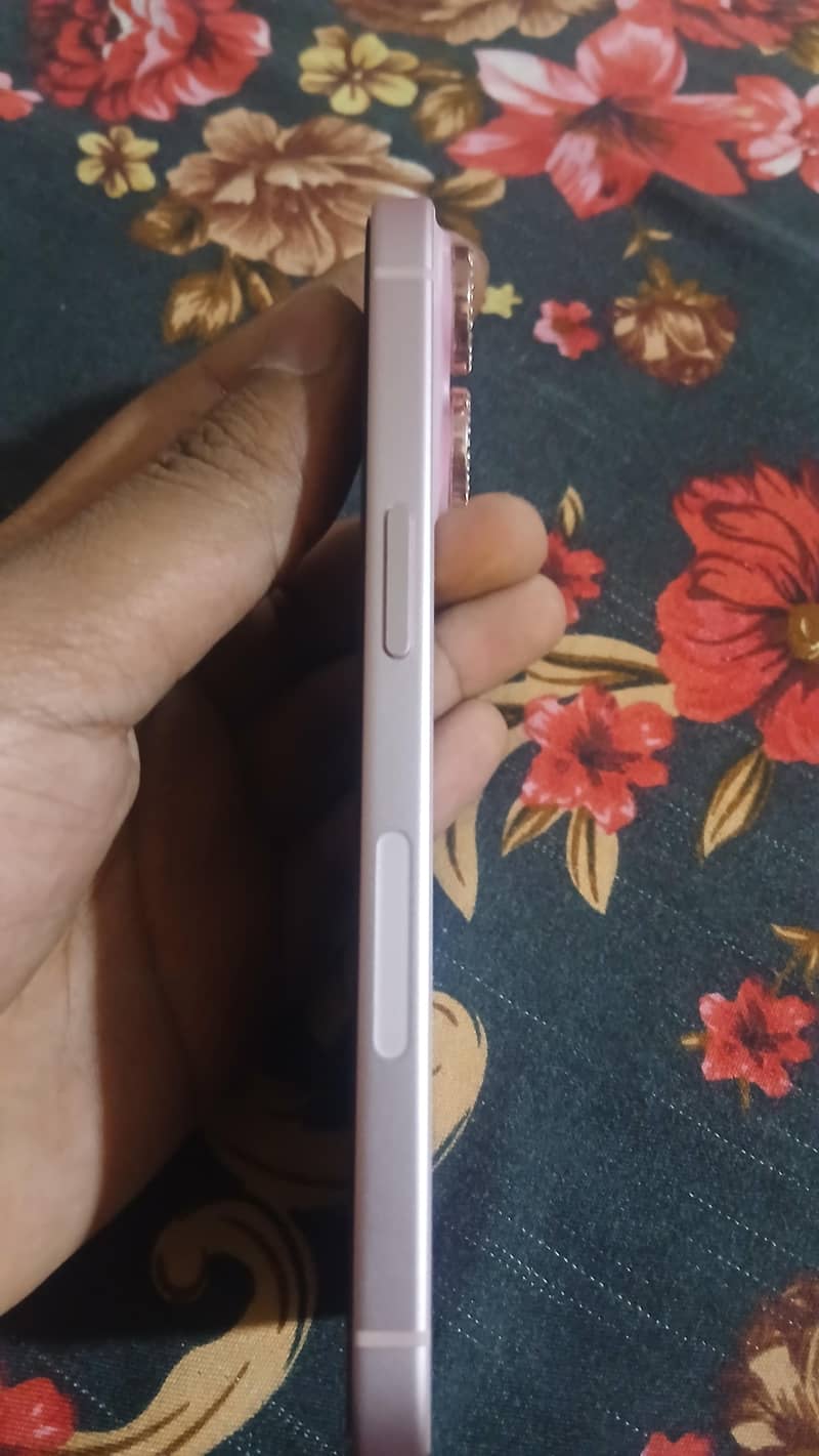 Iphone 15 mint condition 1