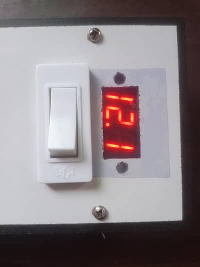 12 volt battery with power bank