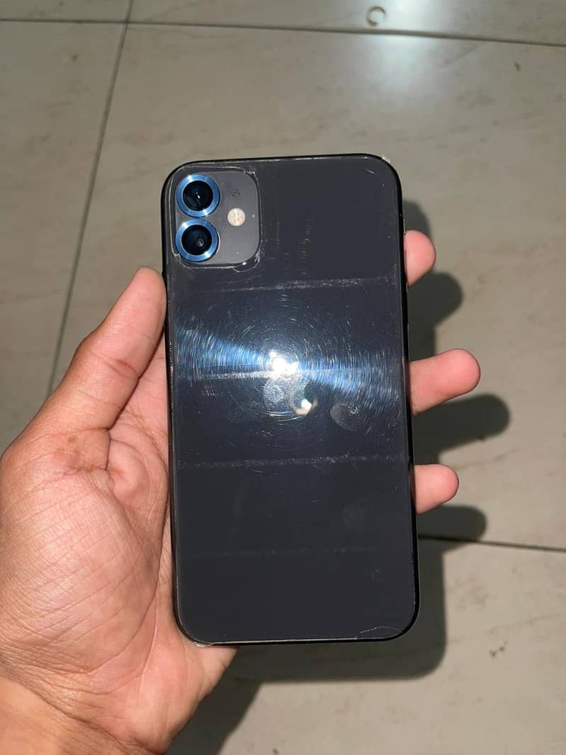iPhone 11 2