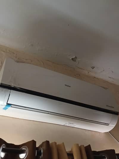 Haier 1 Ton DC Inverter