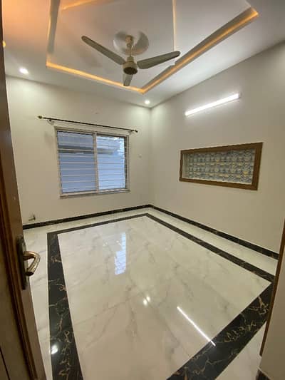 30x60 7 Marla Ground Portion Prime Location Tile Flooring for rent in G-13
