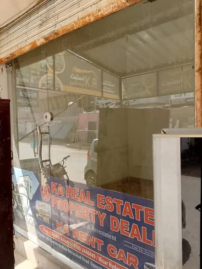 glaas door full gate  size 8 / 8.5 feets 2 month us size 8 / 8.5 feets