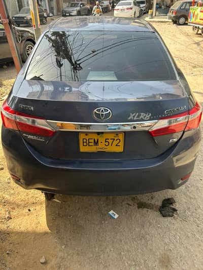 corolla gli automatic 2015