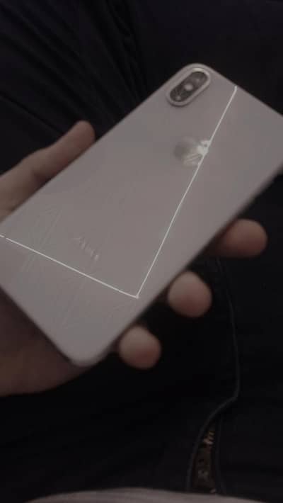 Iphone xs factory unlock