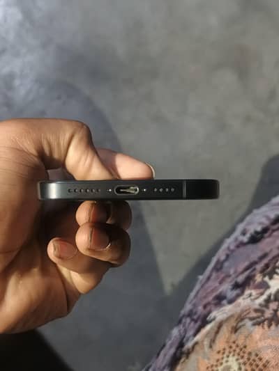 Iphone 15 pro max jv LLA