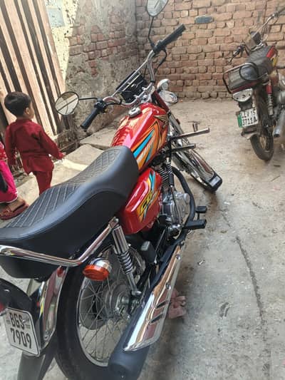 Honda CG 125 (2026 Model) For Sale At Lahore