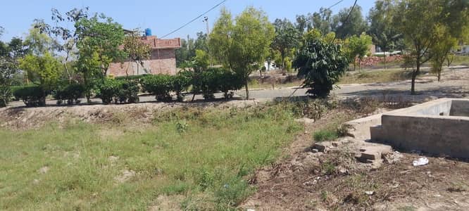 5 Marla plot easy on down payment 6 lacs total 1350k